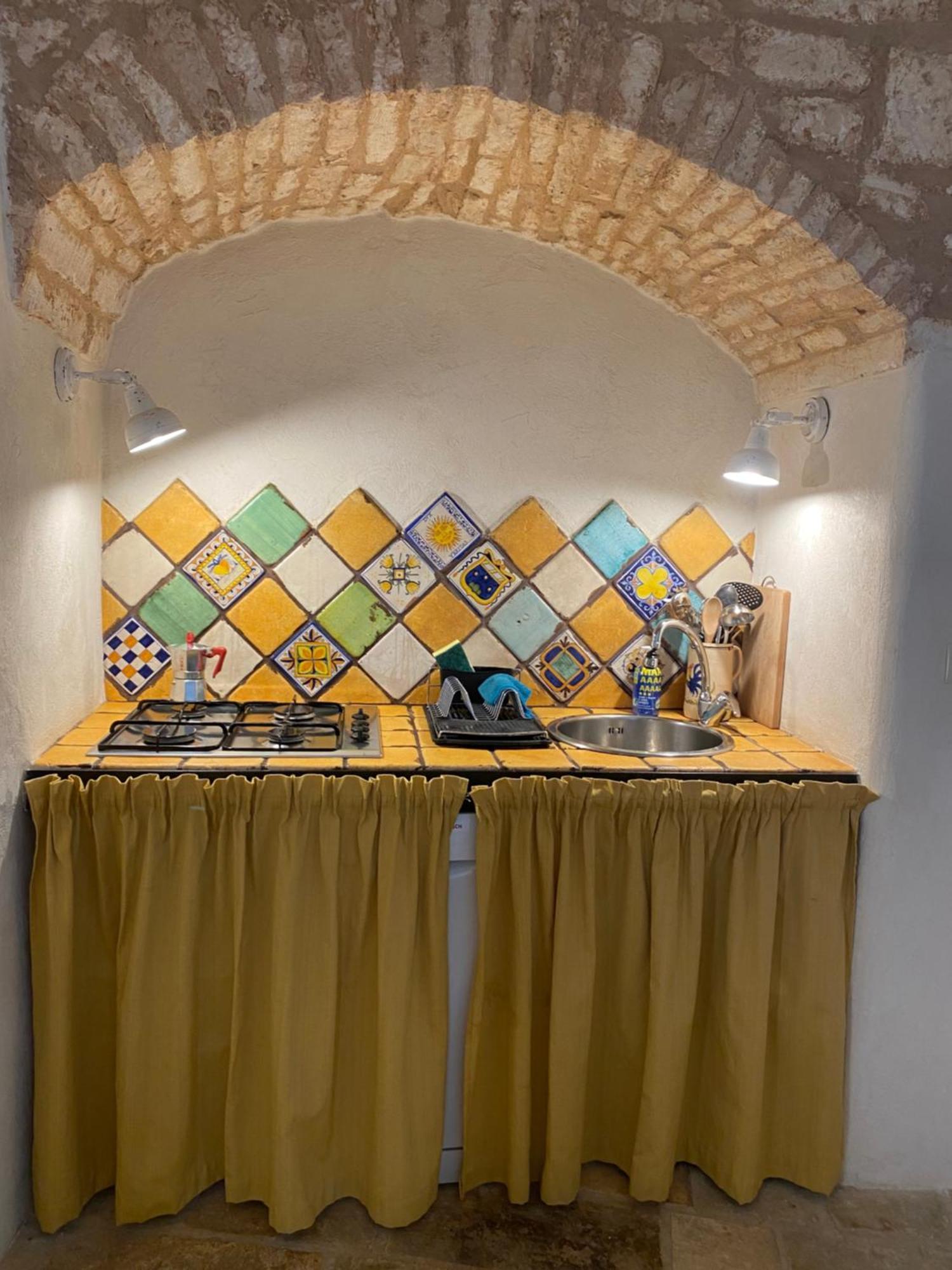 Palazzoliva - Luxury Boho Chic Guest House In The Historic Heart Of 마르티나프란카 외부 사진